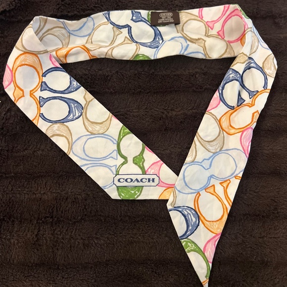 Coach silk purse scarf - Picture 3 of 3